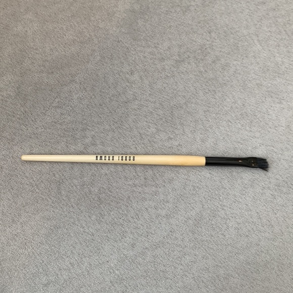 Bobbi Brown eye brow brush - Picture 1 of 3